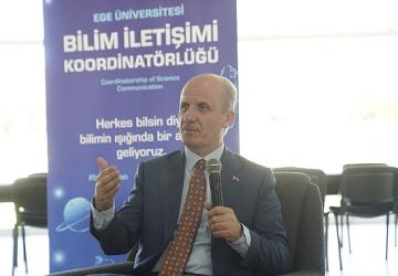 YÖK Başkanı Prof. Dr. Erol Özvar, Bilim İletişimi Ofisinde Egeli gençlerle buluştu