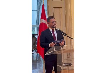 Barilla Türkiye Genel Müdürü Murat Koç'a "İtalya Yıldızı Nişanı Şövalyelik" unvanı