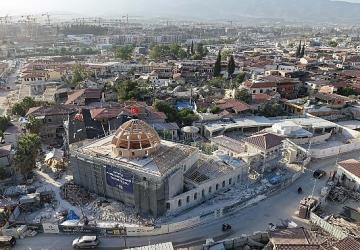 Başkan Altay: “Hatay'da Anadolu'nun İlk Camisinde Çalışmaları Kısa Sürede Tamamlayacağız"