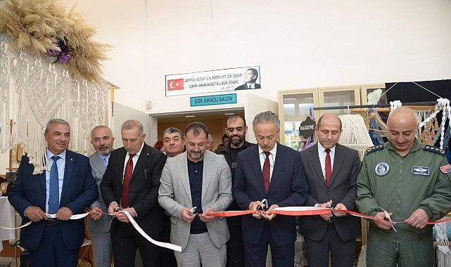 Emekler Sergide Hayat Buldu