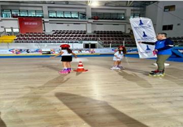 Buz Sporları Salonu'nda tekerlekli paten eğitimi başlıyor