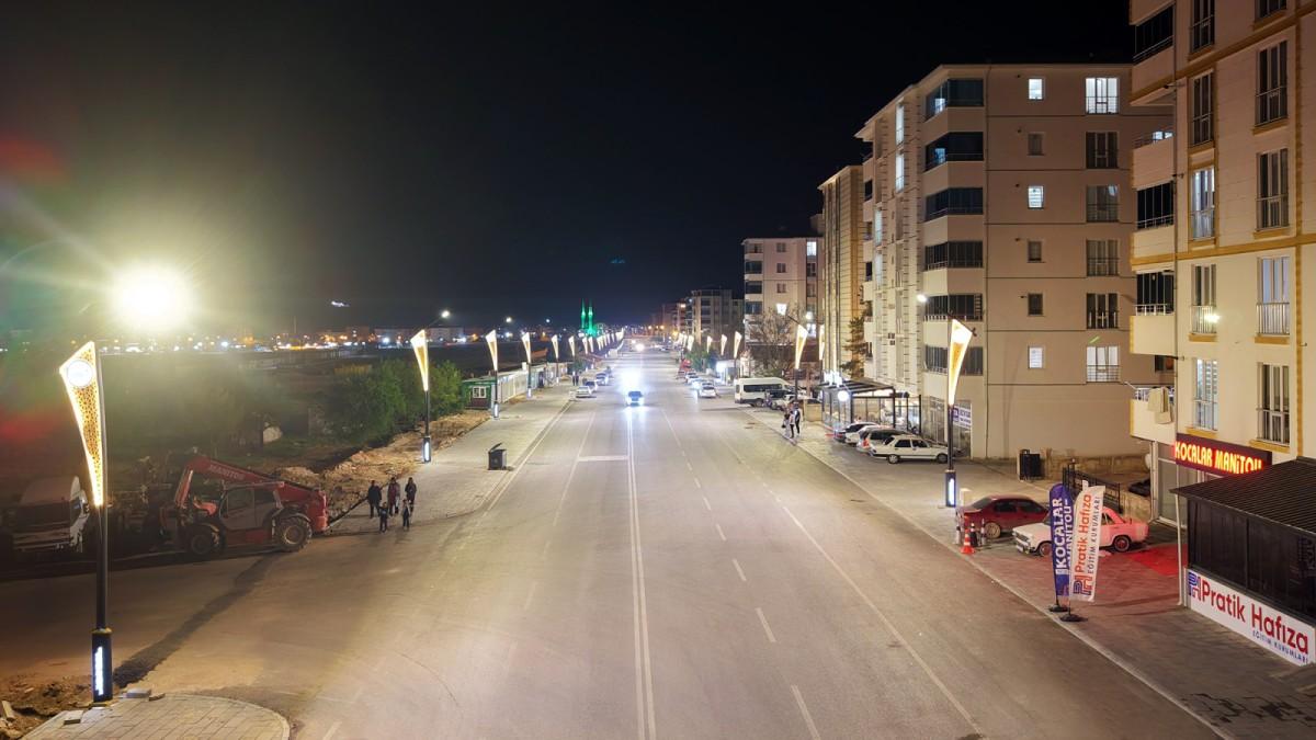 Büyükşehir, Afşin’de Ulaşımı Modernize Etti Büyükşehir, Afşin’de Ulaşımı Modernize Etti