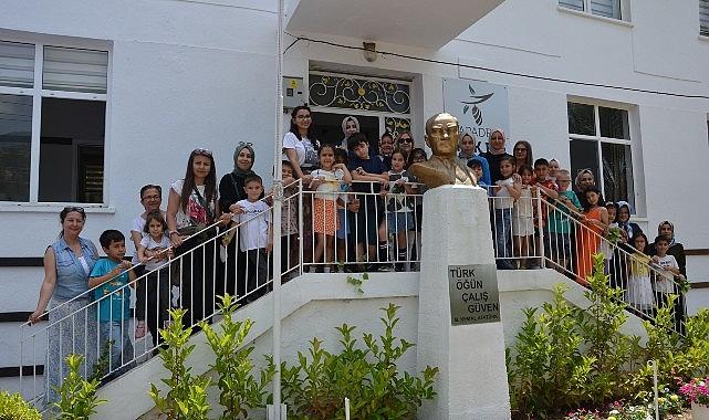 Çocuklar Sapadere İpek Evi'nde Çocuklar Sapadere İpek Evi'nde