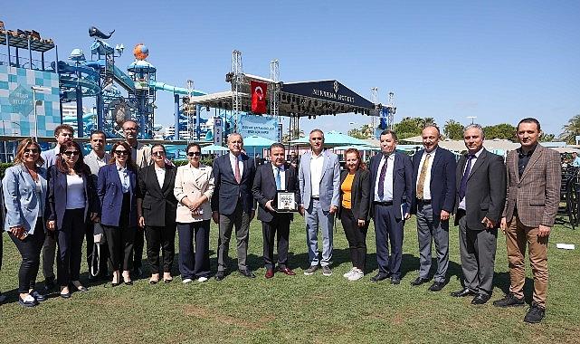 Başkan Muhittin Böcek: “6. yılımızda 24'üncü çevre ödülümüzü aldık"