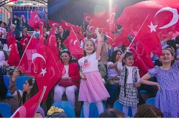 Özlem Duyulan 19 Mayıs Kutlamaları Keçiören'i Coşturdu