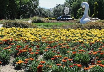 Osmangazi'nin her yeri çiçek kokuyor