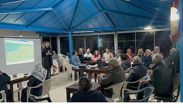 İSU, Gölcük'te Altyapı Çalışmalarıyla İlgili Vatandaşları Bilgilendirdi İSU, Gölcük'te Altyapı Çalışmalarıyla İlgili Vatandaşları Bilgilendirdi