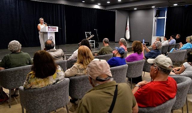 Bornova'da şiirle mevsimlere dokunuş