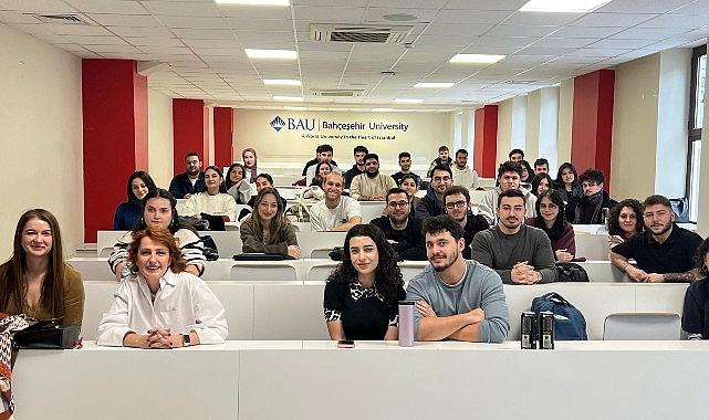 Enerjisa Enerji'nin Daha İyi Bir Gelecek Vizyonu Bahçeşehir Üniversitesi'nde Ders Oldu Enerjisa Enerji'nin Daha İyi Bir Gelecek Vizyonu Bahçeşehir Üniversitesi'nde Ders Oldu