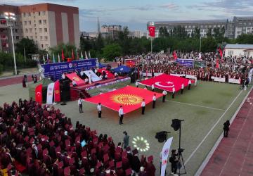 Manas Üniversitesi 1072 öğrenci mezun etti