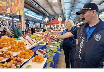 Bakırköy Zabıtası Güvenli Alışveriş İçin Pazarları Denetliyor