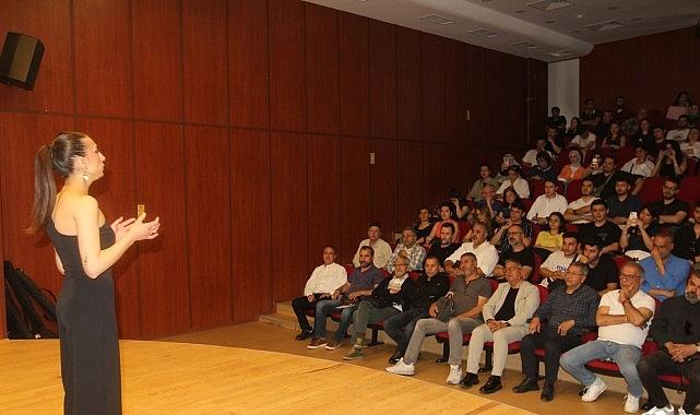 EÜ'de “Memleketimin Türküleri" dinletisiyle Kastamonu ezgileri yankılandı