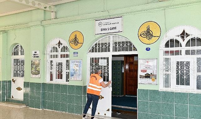 Çiğli'de Camiler Kurban Bayramı'na hazır