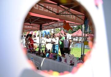 Minik öğrencilerin yıl sonu sergisi