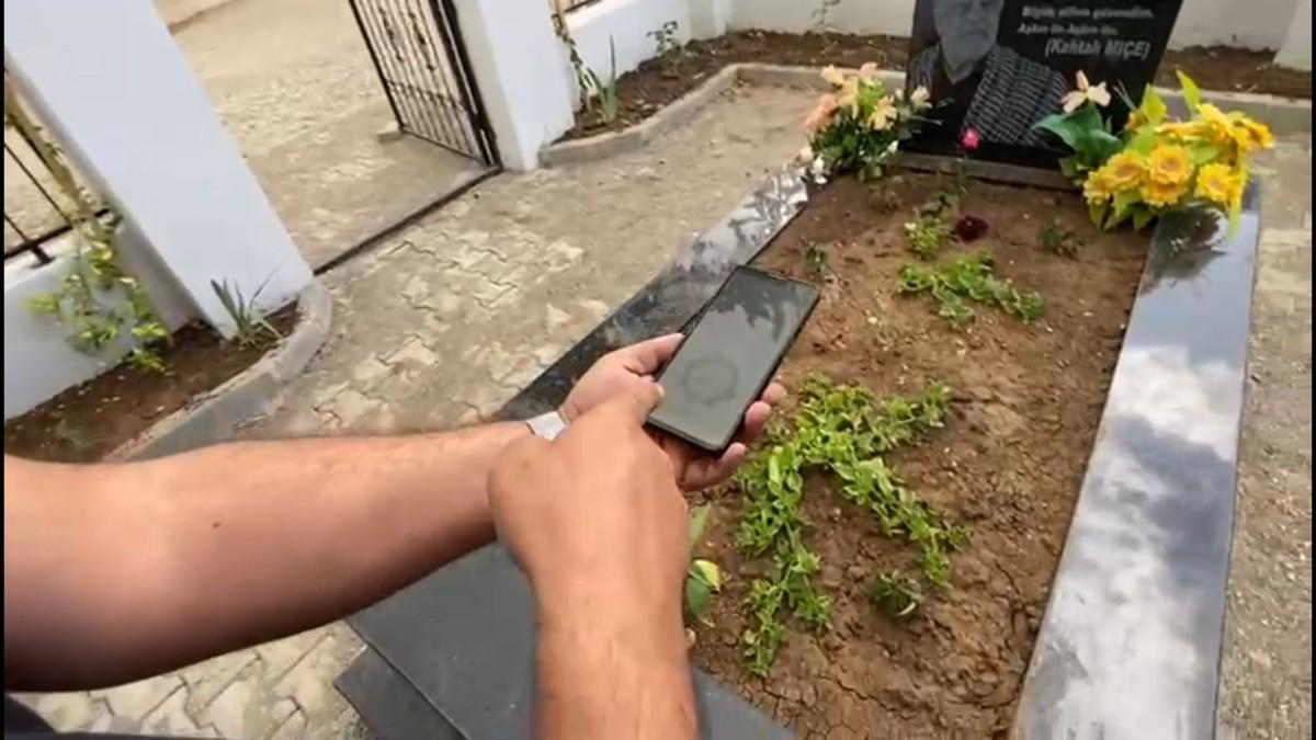 Kahta Mezarlığı'ndaki 'Kıbleye Bakmıyor' iddialarına yerinde inceleme - Videolu Haber Kahta Mezarlığı'ndaki 'Kıbleye Bakmıyor' iddialarına yerinde inceleme - Videolu Haber