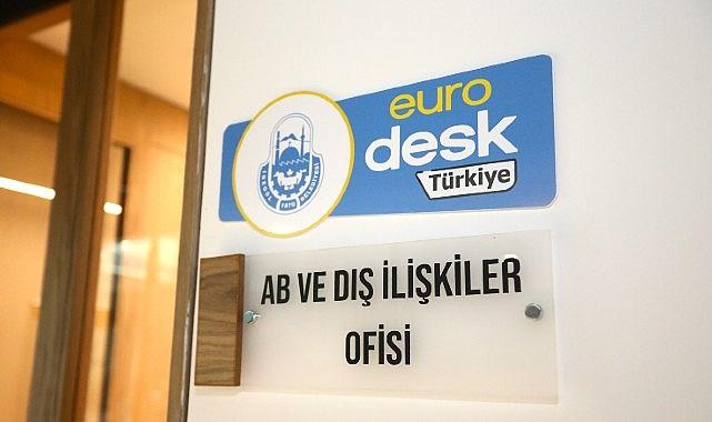 İnegöl Belediyesi'nden Gençlere Uluslararası Eğitim Desteği: Erasmus Projesiyle 6 Kişilik Ekip Romanya'da İnegöl Belediyesi'nden Gençlere Uluslararası Eğitim Desteği: Erasmus Projesiyle 6 Kişilik Ekip Romanya'da