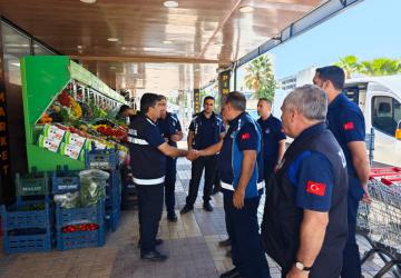 Kahta’da kaldırım işgaline karşı zabıta denetimi - Videolu Haber