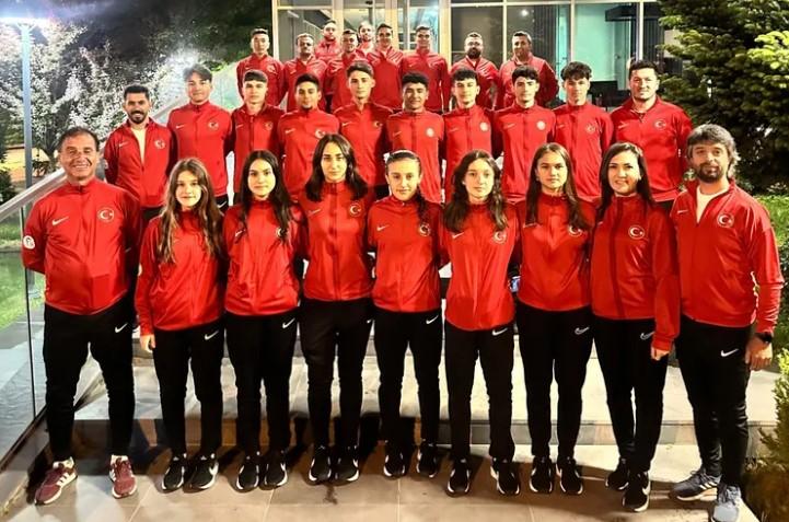 Milli Bisikletçiler Balkan Şampiyonası’na Hazırlanıyor Milli Bisikletçiler Balkan Şampiyonası’na Hazırlanıyor