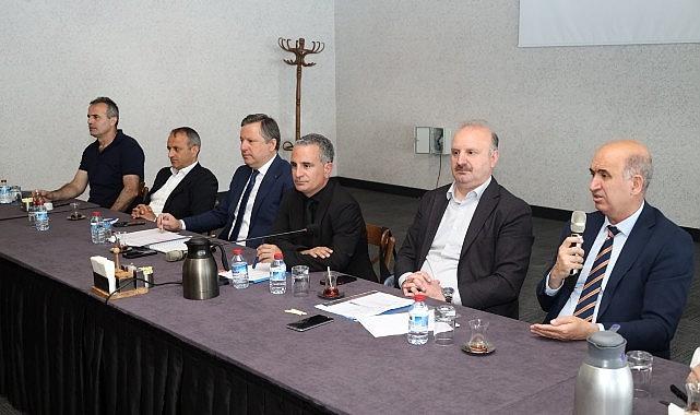 İmar konuları masaya yatırıldı İmar konuları masaya yatırıldı
