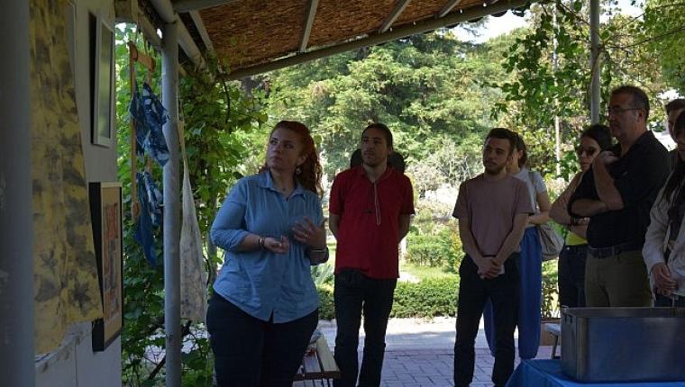 EÜ Botanik Bahçesi'nde tekstil sanatında biyo-tasarım uygulamalı olarak anlatıldı