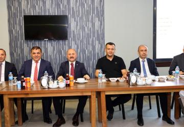 Adıyaman İl Özel İdaresi’nde veda zamanı: Av. Sami Işık’a duygusal uğurlama