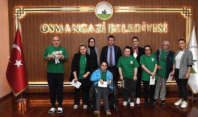 Engelli bireyler sordu Başkan Aydın cevapladı Engelli bireyler sordu Başkan Aydın cevapladı