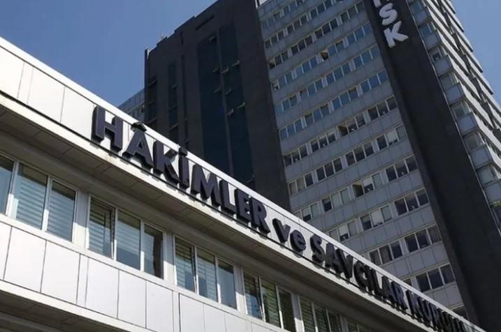 HSK’ya Dört Yeni Üye Atandı: Bakan Tunç’tan Tebrik Mesajı HSK’ya Dört Yeni Üye Atandı: Bakan Tunç’tan Tebrik Mesajı