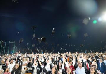 Adıyaman Üniversitesinde mezuniyet coşkusu: 3079 öğrenci diplomalarına kavuştu