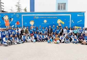 Eskişehirli çocuklar TEGV ve IMCD'nin düzenlediği şenlikte buluştu