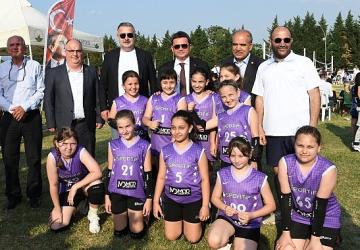 Osmangazi'de kız çocukları için Mini Voleybol Şenliği