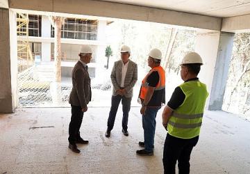 Ege Üniversitesinde yeni teknopark binası hızla yükseliyor