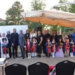 Miniklerin Mezuniyet Sevinci