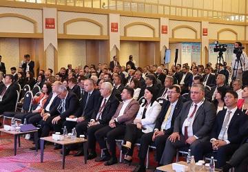 Başkan Arı, Türkiye Belediyeler Birliği Encümen Üyeliğine Yeniden Seçildi