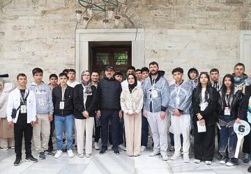 Başkan Altay: “Bu Eğitim Döneminde 26 Bin Öğrencimizi İstanbul'la Buluşturduk"