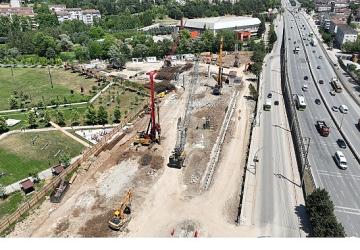 Körfezray Metro projesi hız kesmiyor