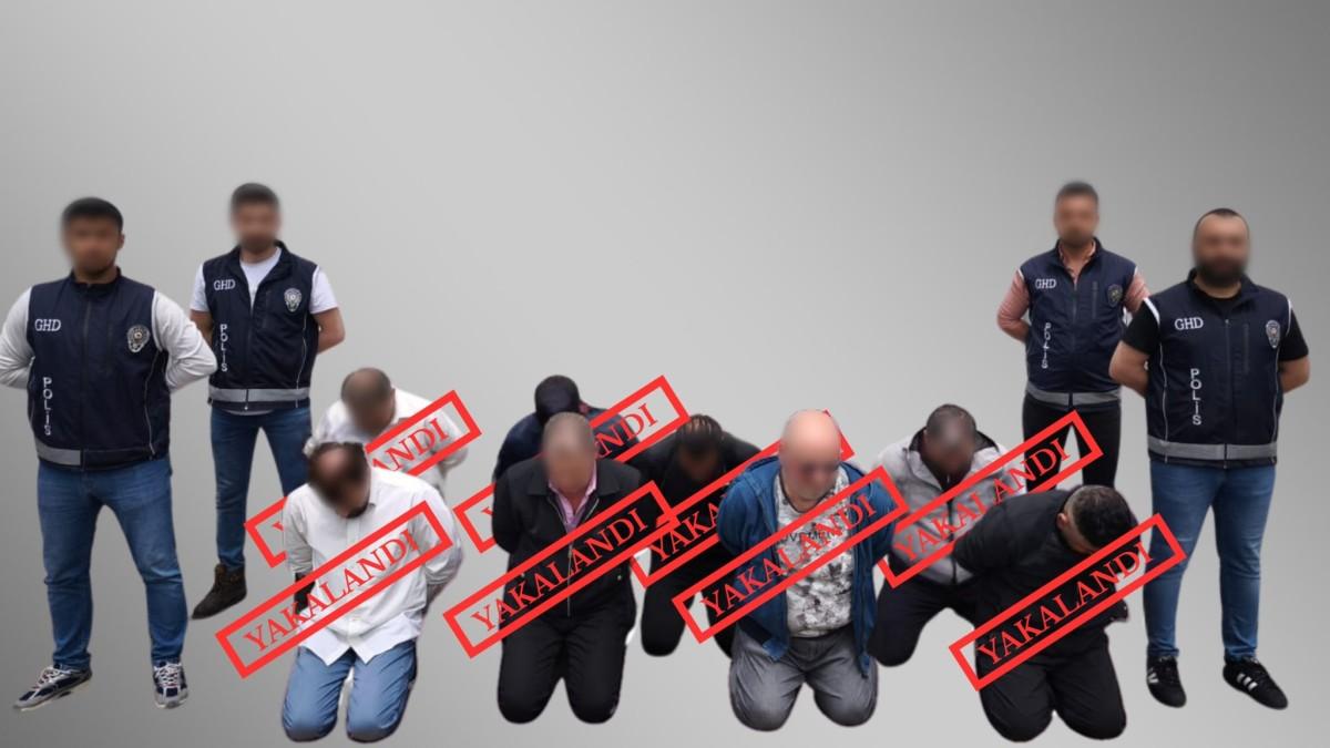 İçişleri Bakanı Ali Yerlikaya: ‘Interpol tarafından aranan 23 kişi 6 ilde yakalandı’ İçişleri Bakanı Ali Yerlikaya: ‘Interpol tarafından aranan 23 kişi 6 ilde yakalandı’