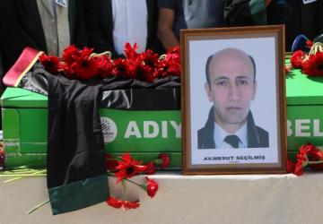 Adıyaman Barosu üyesi Avukat Mesut Seçilmiş son yolculuğuna uğurlandı - Videolu Haber