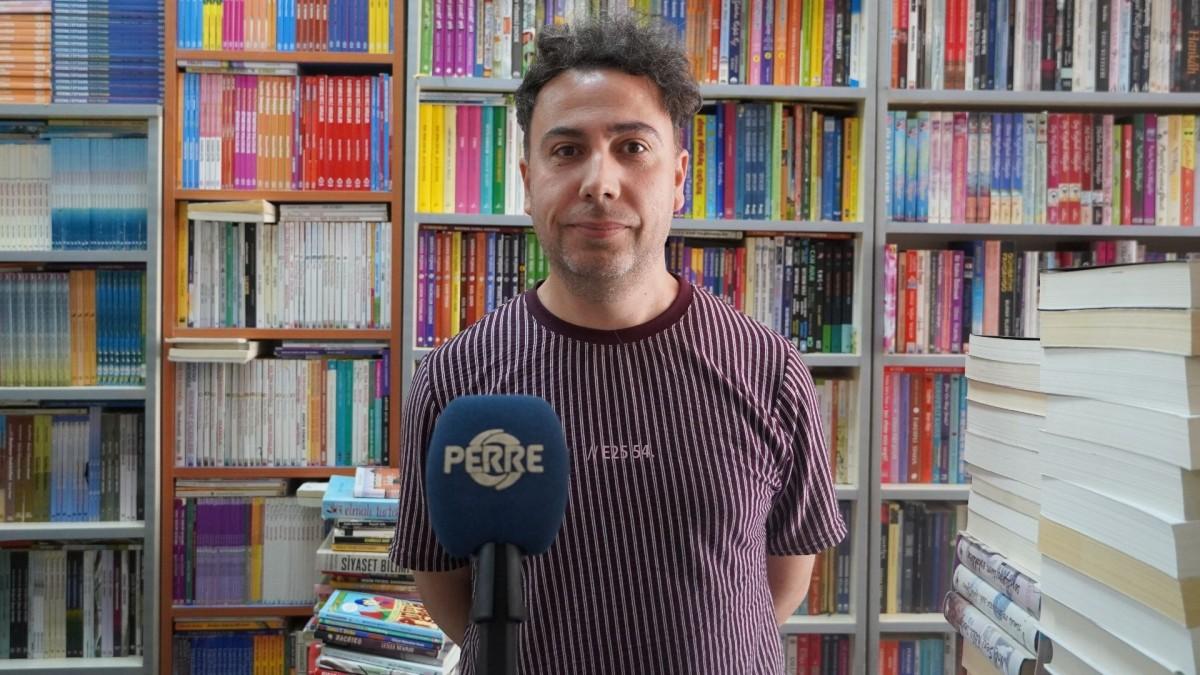 Adıyaman’da kültürün nefes aldığı yer, ‘Beyazıt Sahaf’: ‘Teknolojinin şarjı biter, kitabınki bitmez’ - Videolu Haber Adıyaman’da kültürün nefes aldığı yer, ‘Beyazıt Sahaf’: ‘Teknolojinin şarjı biter, kitabınki bitmez’ - Videolu Haber