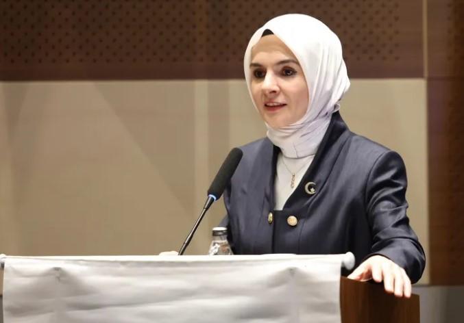 ‘Aile’ Konulu Uluslararası Bakanlar Zirvesi İstanbul’da ‘Aile’ Konulu Uluslararası Bakanlar Zirvesi İstanbul’da