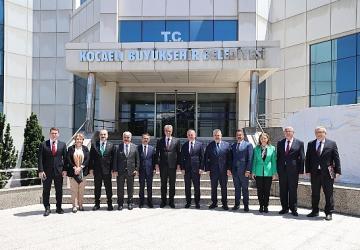 Sağlık Bakanı Memişoğlu'ndan Başkan Büyükakın'a teşekkür