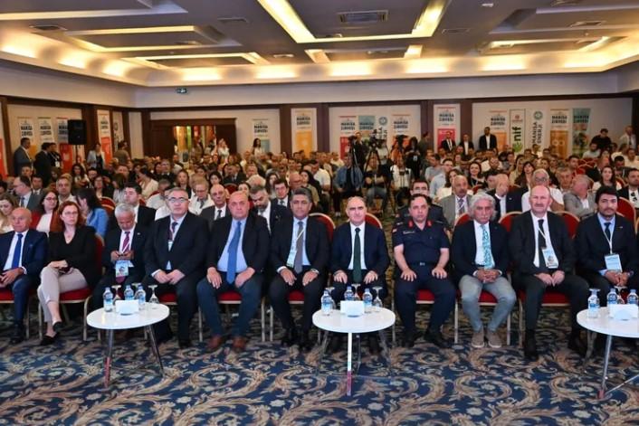 Manisa Zirvesi Başladı