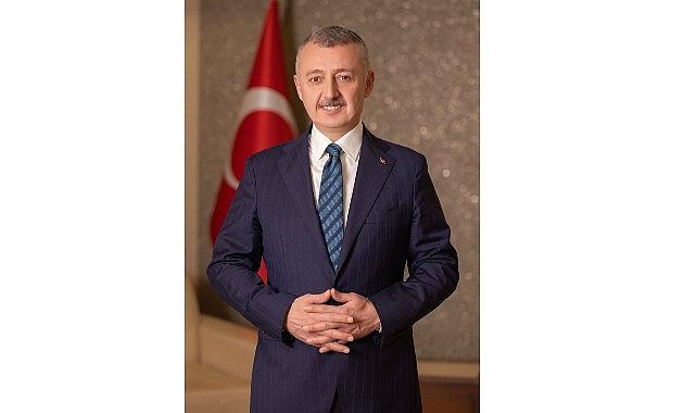 Başkan Büyükakın, Kurban Bayramı'nı kutladı: “Kurban, kalbin secdesi, gönlün Rabb'ine boyun eğişidir"