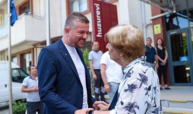 Başkan Görkem Duman'dan huzurevi ziyareti