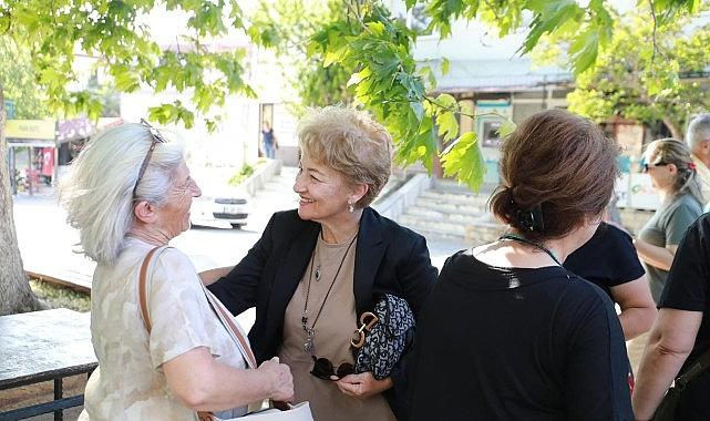Kadınlar Buluşması Pelitköy Mahallesi'nde Gerçekleştirildi Kadınlar Buluşması Pelitköy Mahallesi'nde Gerçekleştirildi