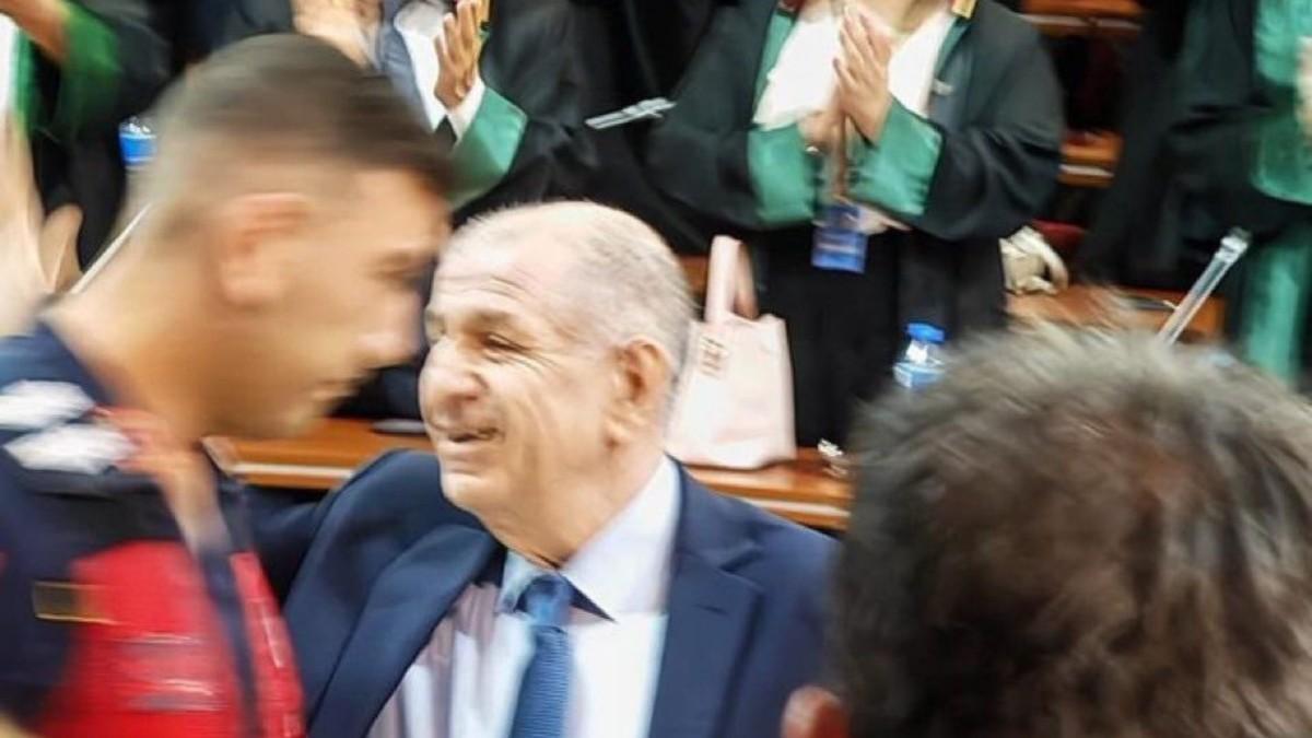 Ümit Özdağ’a tahliye kararı: ‘Hukuksuzluk son buldu’ açıklamaları peş peşe geldi Ümit Özdağ’a tahliye kararı: ‘Hukuksuzluk son buldu’ açıklamaları peş peşe geldi