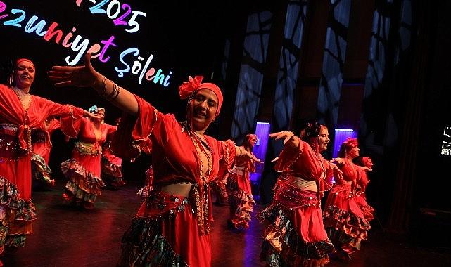 Zeytinburnu Kültür Sanat'ta Mezuniyet Heyecanı