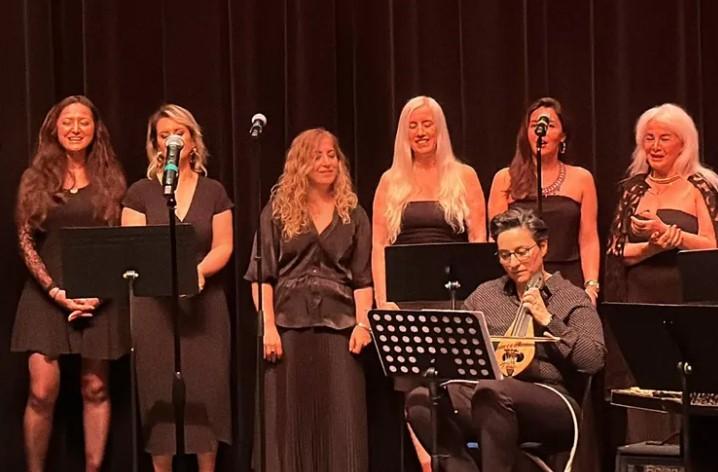 New York’ta Türk Müziği Rüzgârı: Atatürk Korosu’ndan Unutulmaz Konser New York’ta Türk Müziği Rüzgârı: Atatürk Korosu’ndan Unutulmaz Konser
