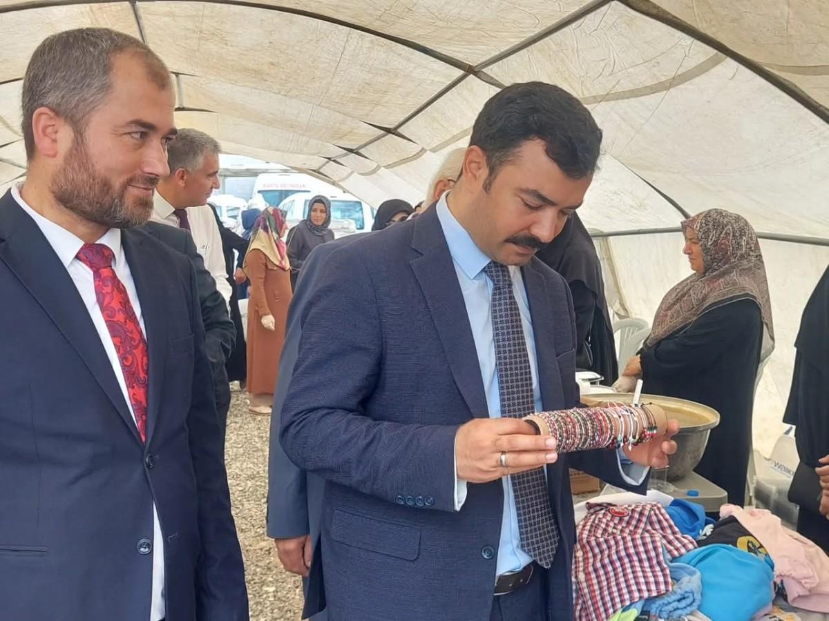 Kahta Müftülüğü’nden Kur’an kursları yararına hayır çarşısı Kahta Müftülüğü’nden Kur’an kursları yararına hayır çarşısı