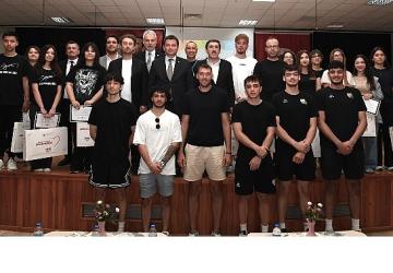 Basketbol sahalarını güzelleştirecek tasarımlar belli oldu