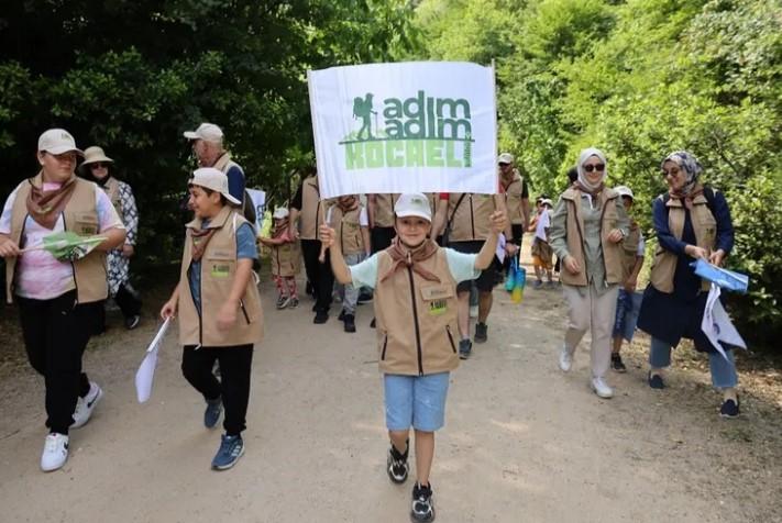 Kocaeli’de Kalpler Bir Adımda Buluştu Kocaeli’de Kalpler Bir Adımda Buluştu